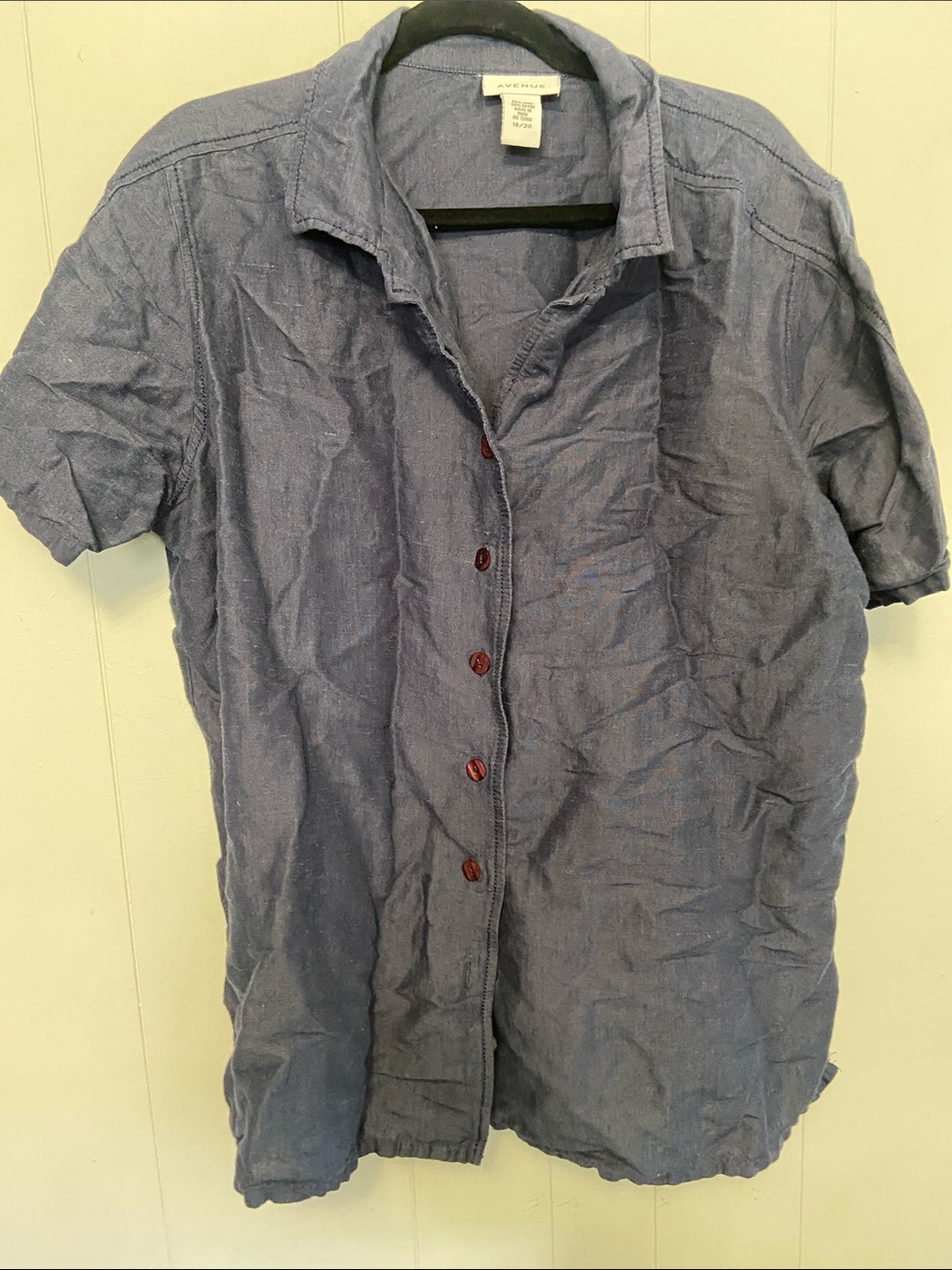 Linen blend Avenue Short-Sleeve Button-Down Shirt in Blue